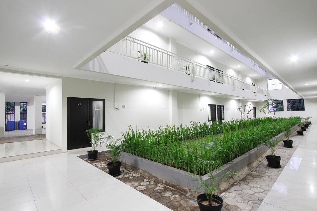 D'Paragon Bukit Sari Семаранг Экстерьер фото